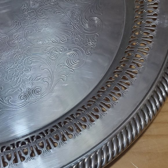 VTG International Silver Round Metal Platter Chased Reticulated Detail - Picture 11 of 13